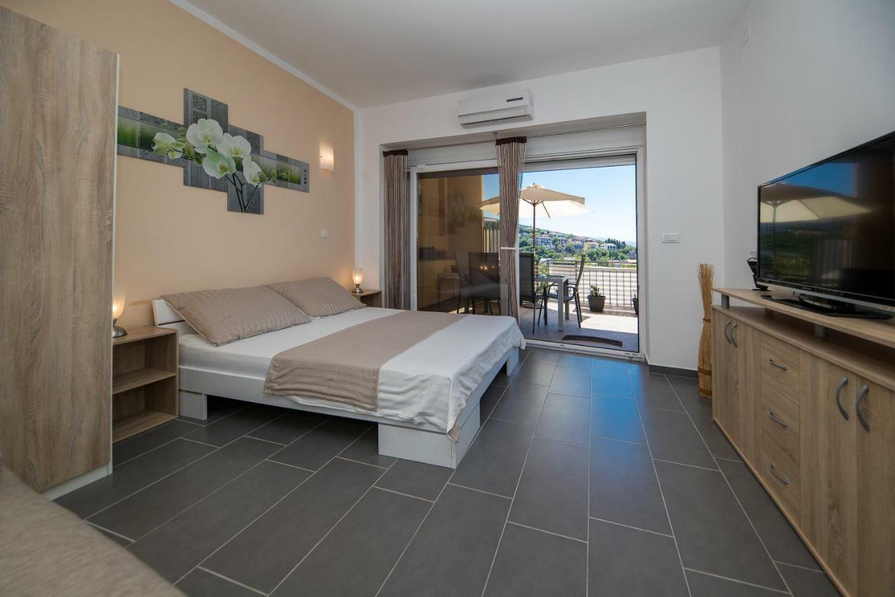 Apartment Zorica Crikvenica Eksteriør bilde